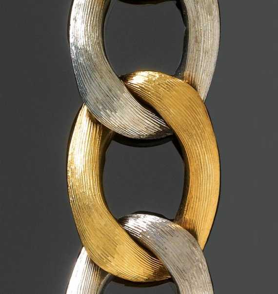 Appraisal: GOLD BRACELET Yellow and white gold g Casual-elegant bicolour bracelet