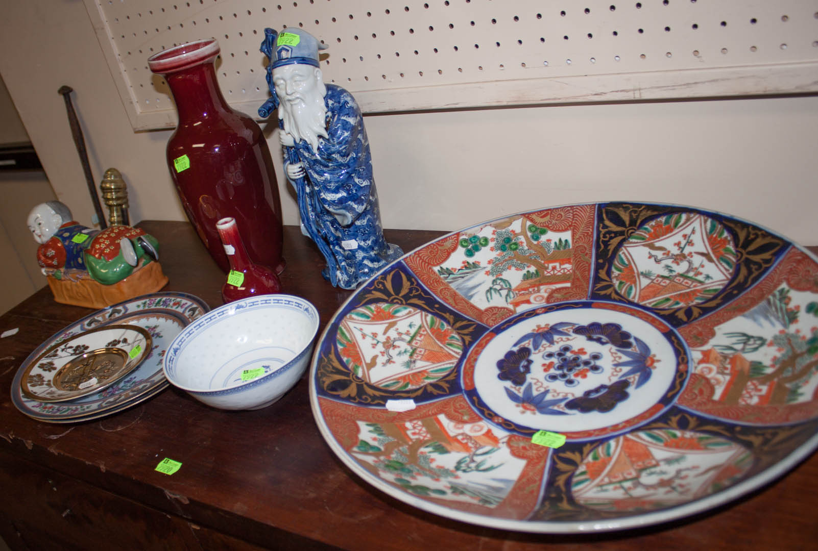 Appraisal: Assortment of contemporary oriental china