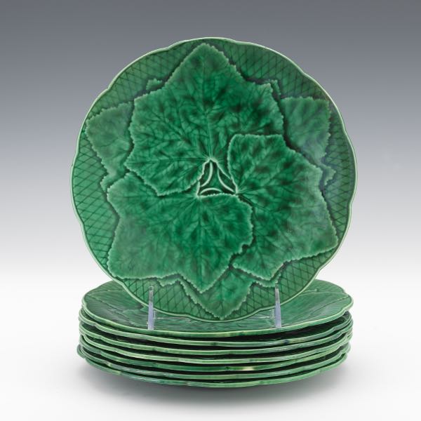 Appraisal: EIGHT FRANCE DE GIEN FAIENCE GREEN LEAF PLATES CA 'S