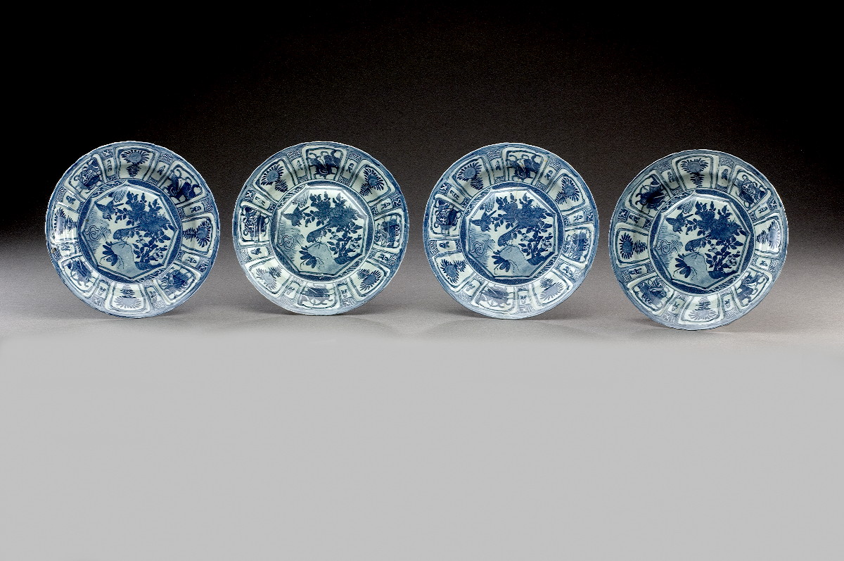 Appraisal: FOUR CHINESE EXPORT BLUE AND WHITE 'KRAAK PORCELAIN' DISHES SEVENTEENTH