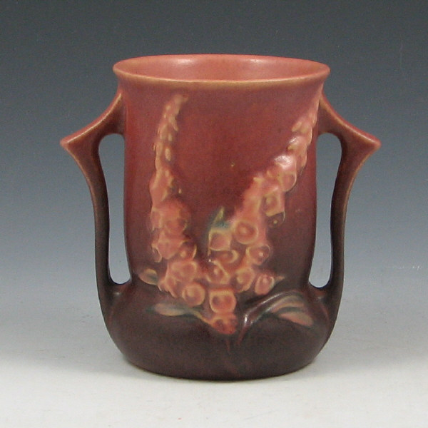 Appraisal: Roseville Foxglove - Vase - Mint Roseville Foxglove vase in