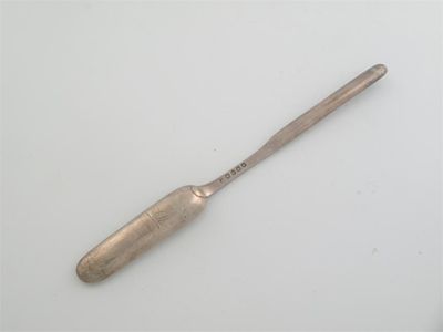 Appraisal: A George III marrow scoop initialled makers mark ' K'