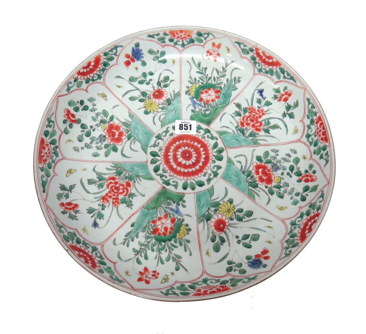 Appraisal: A Chinese famille-verte dish Kangxi painted with a central chrysanthemum