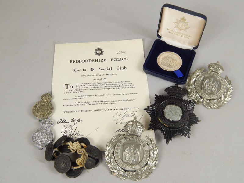 Appraisal: A quantity of police ephemera to include Bedfordshire police badges