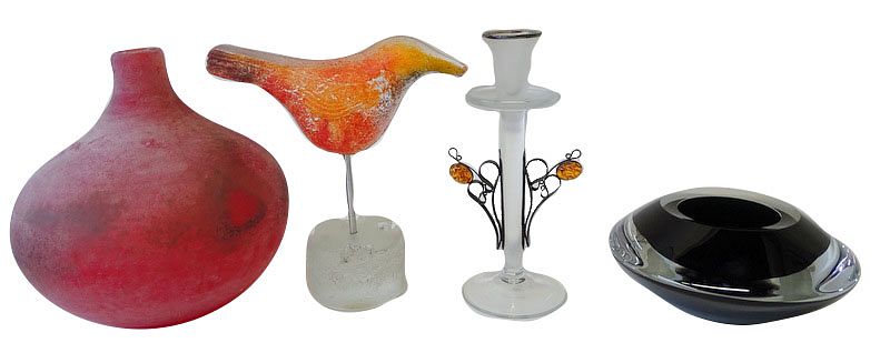 Appraisal: Four Art Glass accessories Four Art Glass accessories Candlestick bowl