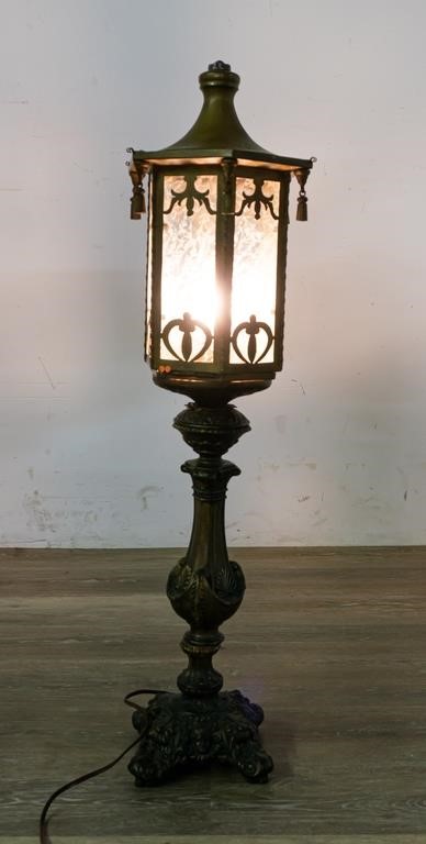 Appraisal: Brass and glass lantern style table lamp Brass lamp base