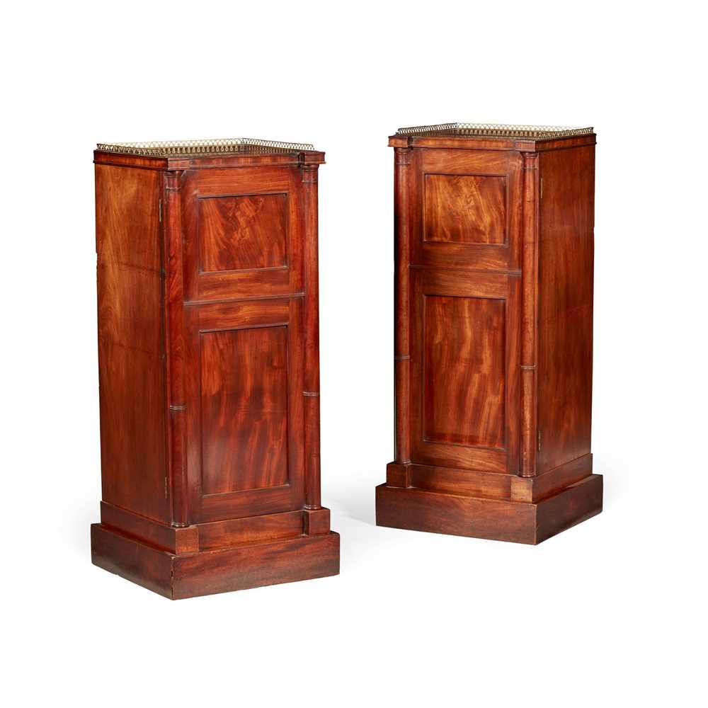 Appraisal: PAIR OF IRISH REGENCY MAHOGANY URN STANDS EARLY TH CENTURY