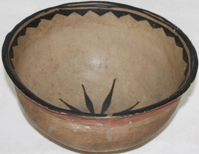 Appraisal: LATE TH CENTURY SANTO DOMINGO KEWA PUEBLO DOUGHBOWL NATIVE AMERICAN