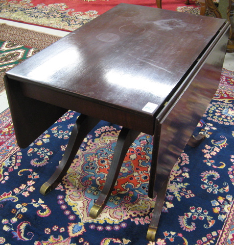 Appraisal: FEDERAL STYLE MAHOGANY DROP-LEAF DINING TABLE American mid th century