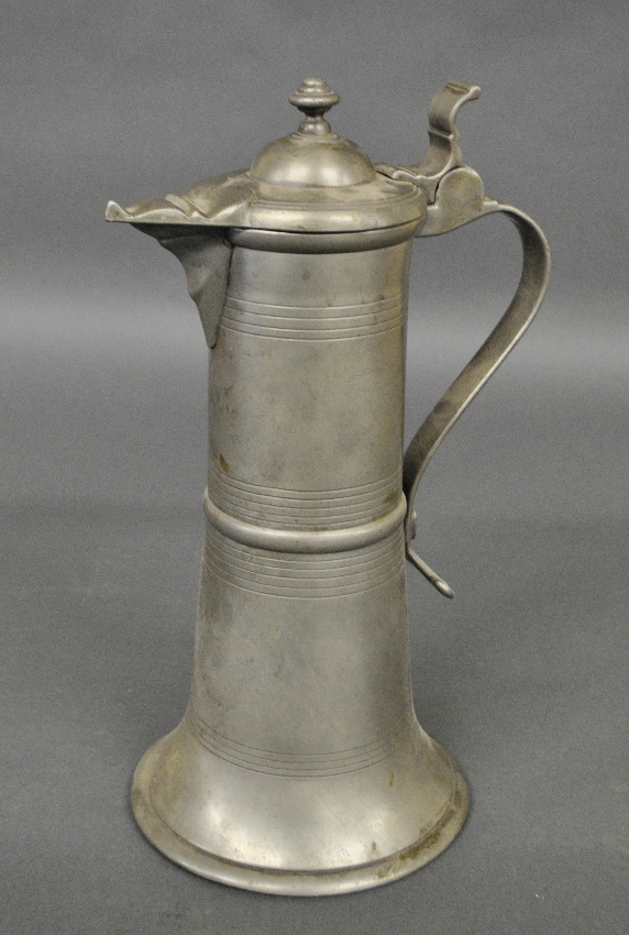 Appraisal: - Continental pewter flagon th c with touchmark H M