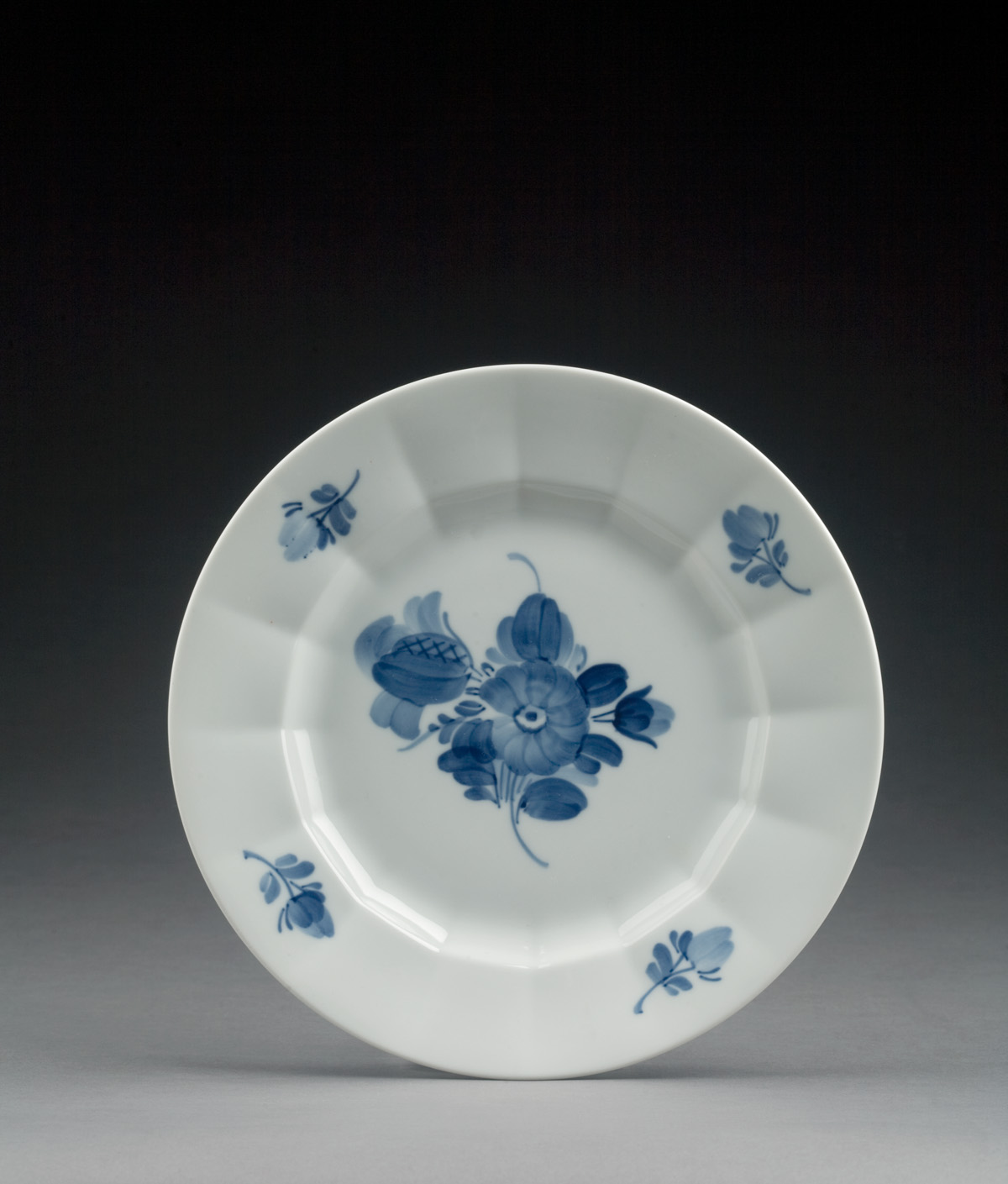 Appraisal: ROYAL COPENHAGEN PORCELAIN 'BLUE FLOWERS' PATTERN PART DINNER SERVICE MID-TWENTIETH