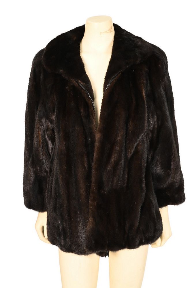 Appraisal: Brown Mink Jacket having rounded collar straight sleeves side slip