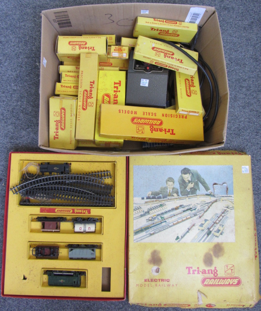 Appraisal: Railway Interest A Triang TT gauge T Electric model railway