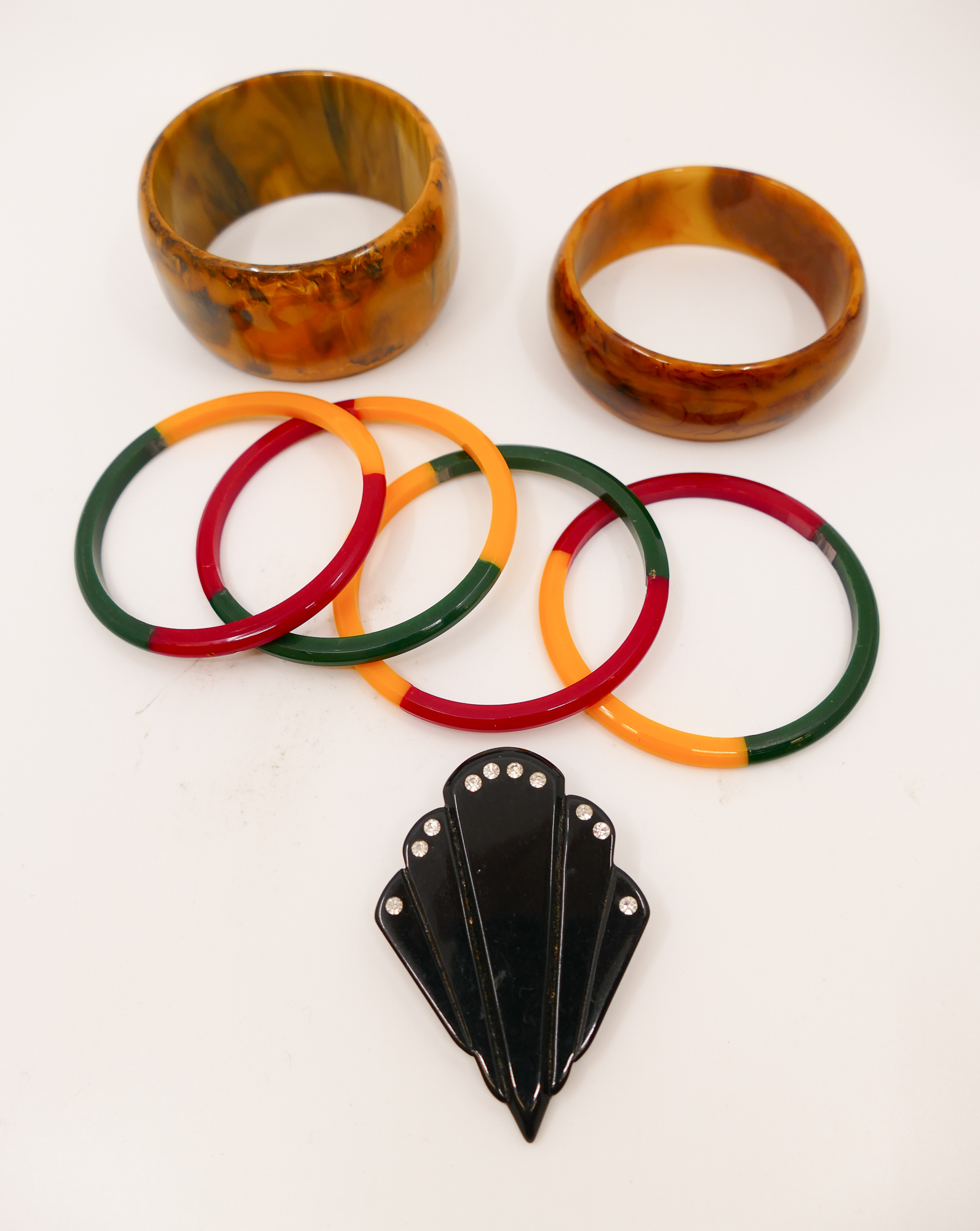 Appraisal: Box Bakelite Bangles Etc