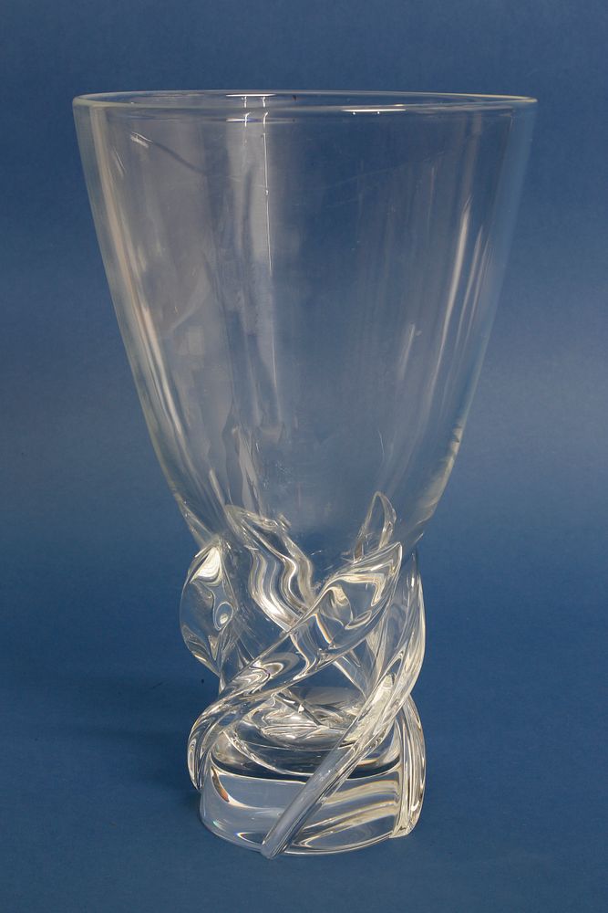 Appraisal: Signed Steuben Clear Crystal Vase Signed Steuben Clear Crystal Vase