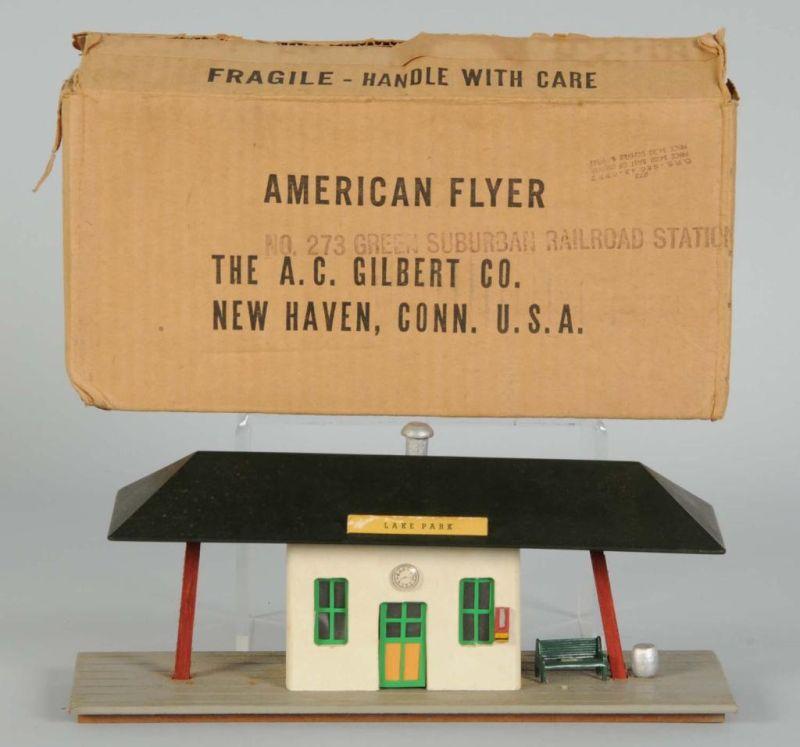 Appraisal: American Flyer No Suburban Railroad Station OB Description Post-war S-gauge