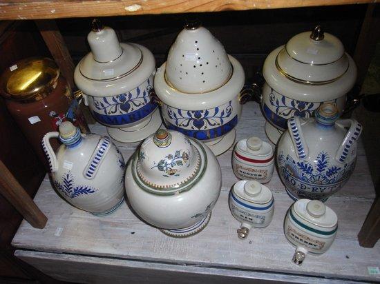 Appraisal: THREE REPRODUCTION APOTHECARY JARS leeches three smaller jars a glass