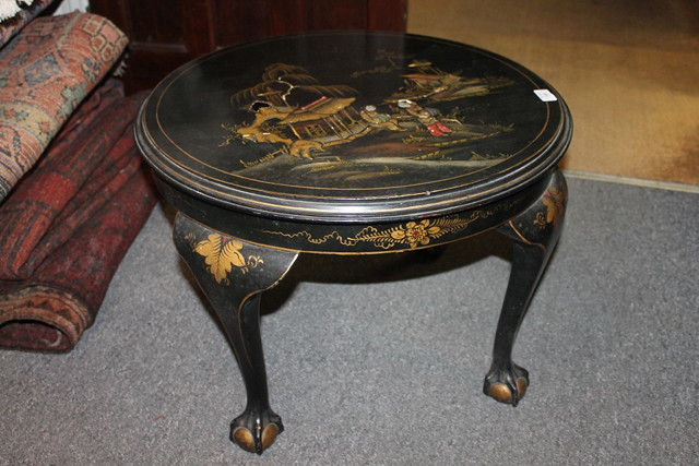 Appraisal: AN EDWARDIAN CHINOISERIE CIRCULAR OCCASIONAL TABLE on ball and claw