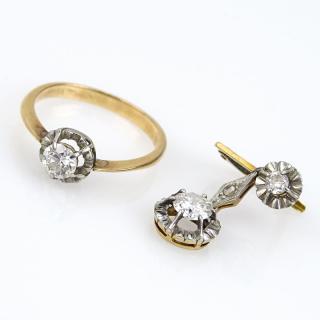 Appraisal: Approx Carat Round Brilliant Cut Diamond and Karat Yellow Gold