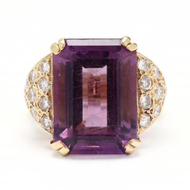 Appraisal: GOLD AMETHYST AND DIAMOND RING Centering on a prong set