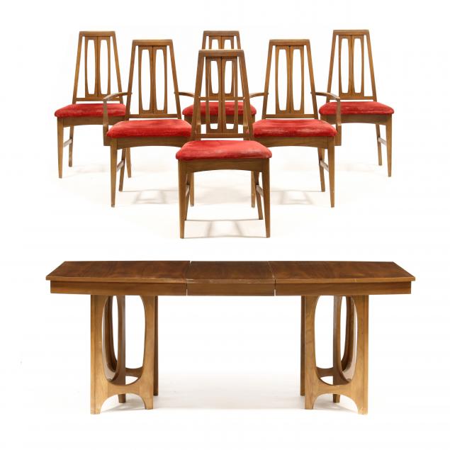 Appraisal: AMERICAN MID-CENTURY WALNUT DINING TABLE AND SIX CHAIRS s Young