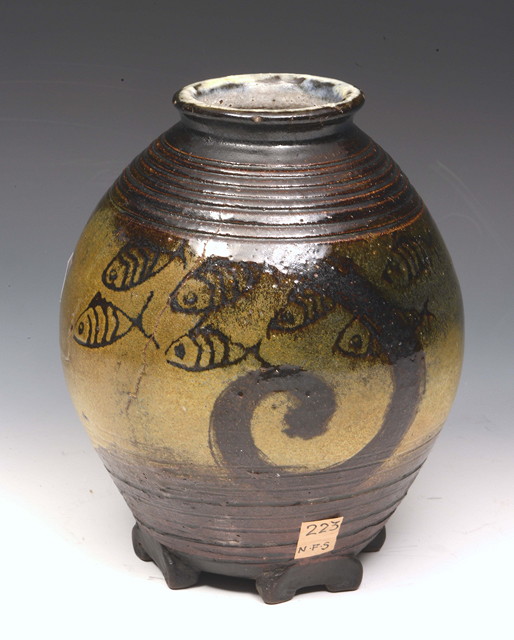 Appraisal: Denise Wren British - Globular vase stoneware with pattern of