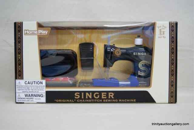 Appraisal: Child's Singer Original Chainstitch Sewing MachineA Home Play product for