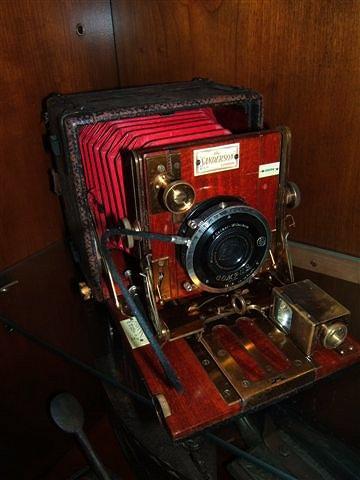 Appraisal: A SANDERSON BLACK LEATHER COVERED MAHOGANY CASED QUARTER PLATE CAMERA