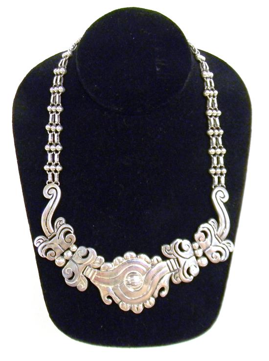 Appraisal: Jewelry Silver Hector Aguilar Maguey necklace linked strand with moveable