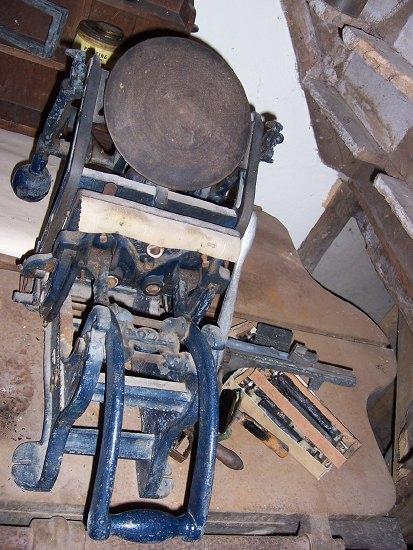 Appraisal: The Model Printing Press London No with cast iron frame