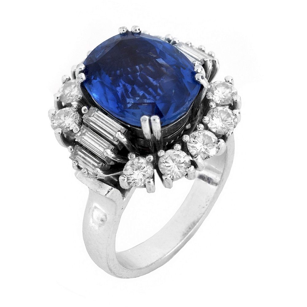 Appraisal: Sapphire Diamond and K Ring Vintage Approx Carat Oval Cut