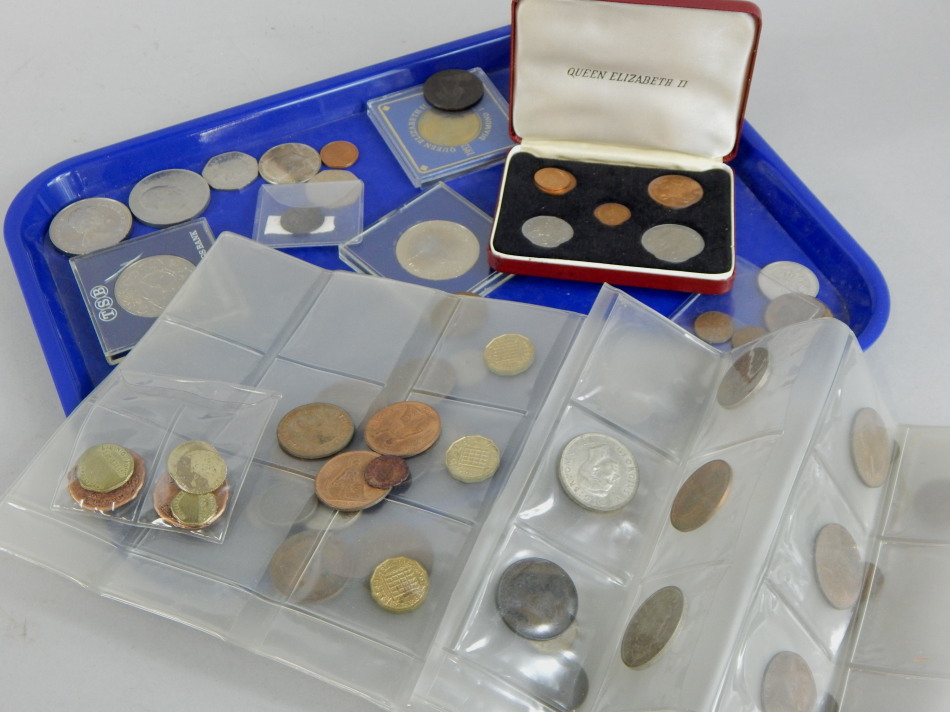 Appraisal: A large quantity of coins to include a silver sixpence