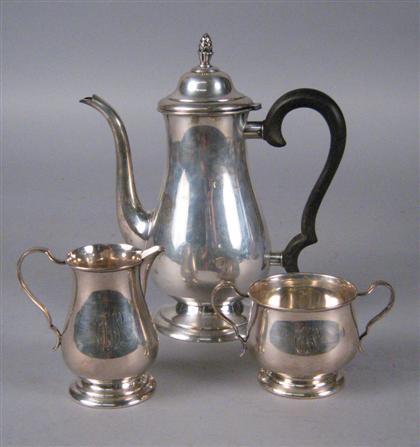 Appraisal: American sterling silver three piece coffee service lunt silversmiths massachusetts