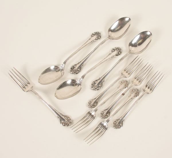 Appraisal: Reed Barton 'L'Elegant' sterling flatware including four tablespoons five salad