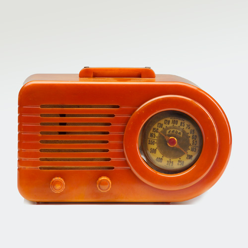 Appraisal: FADA Model Bullet radio in butterscotch bakelite with handle circular