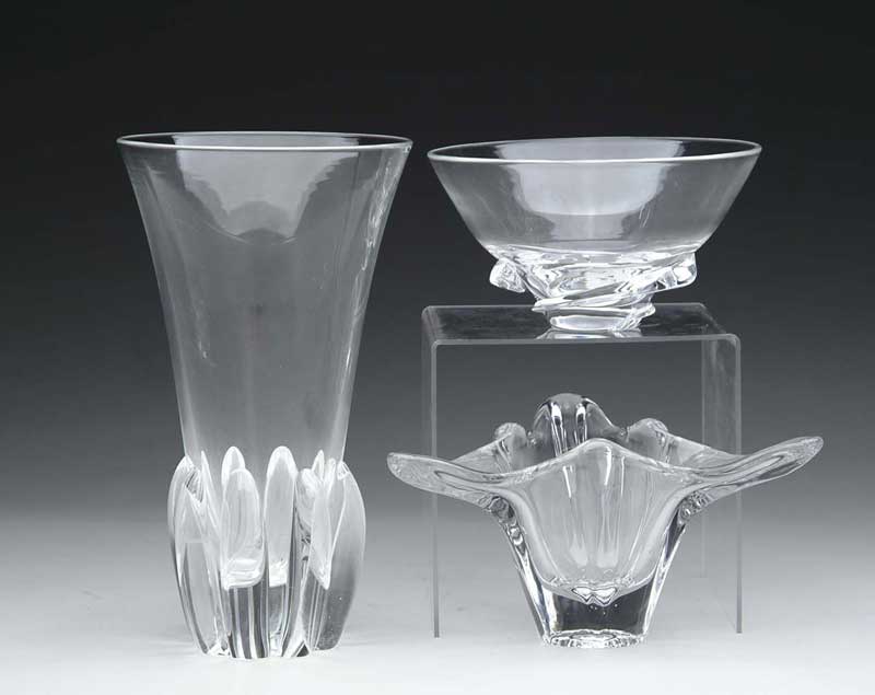 Appraisal: THREE PIECES OF SIGNED STEUBEN GLASSWARE Lot includes a -