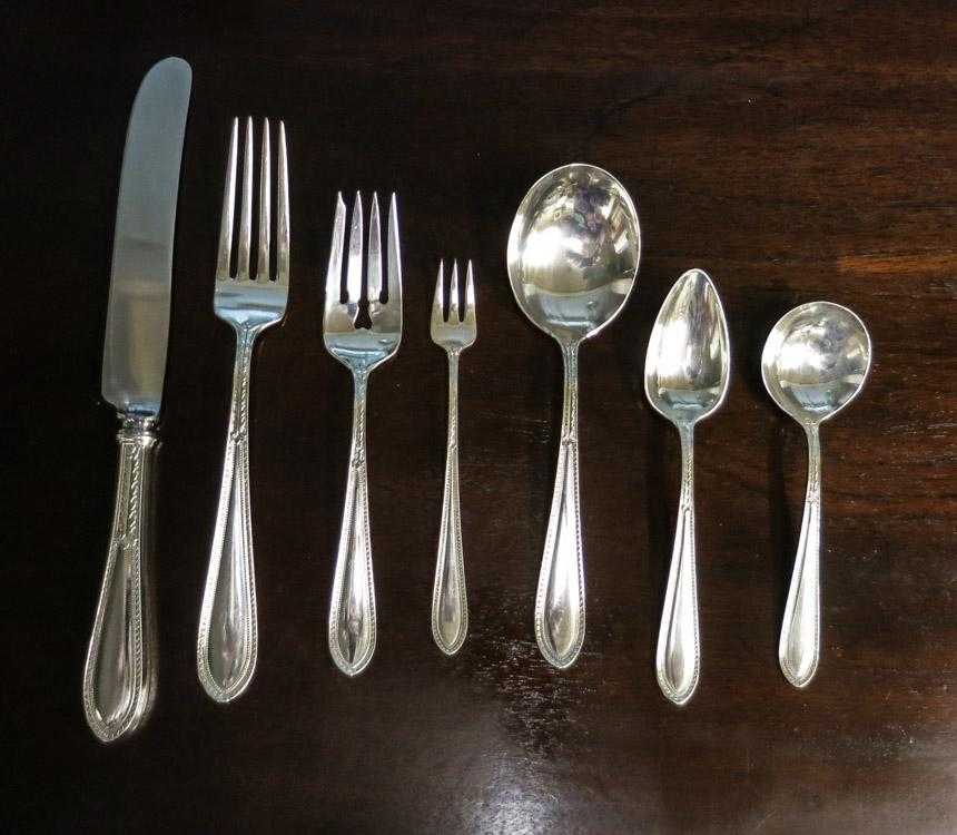 Appraisal: GORHAM EDGEWORTH STERLING SILVER FLATWARE SET eighty-eight piece service for