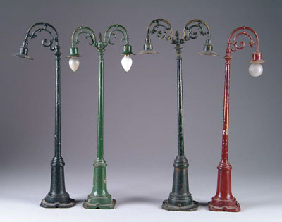 Appraisal: FOUR LIONEL STANDARD GAUGE STREET LAMPS CONDITION Good to very