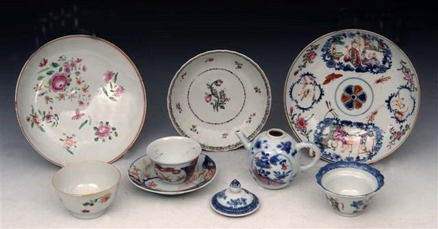 Appraisal: A COLLECTION OF NINE PIECES OF ANTIQUE CHINESE PORCELAIN TO