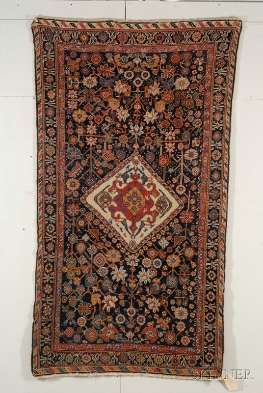 Appraisal: Qashqai Rug Southwest Persia last quarter th century repiled medallion