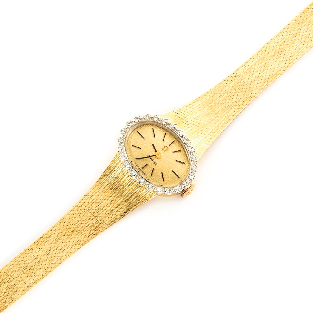 Appraisal: Lady's Gold and Diamond Wristwatch kt diamond bezel ap dwt