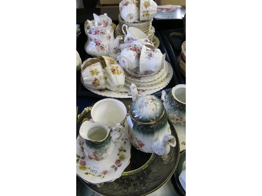 Appraisal: Lot comprising a tray of assorted teawares - Royal Albert