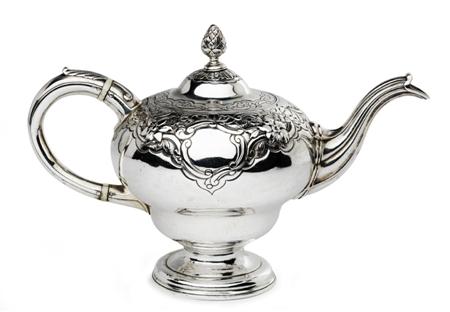 Appraisal: A Scottish George II teapot Ker Dempster Edinburgh - Assay