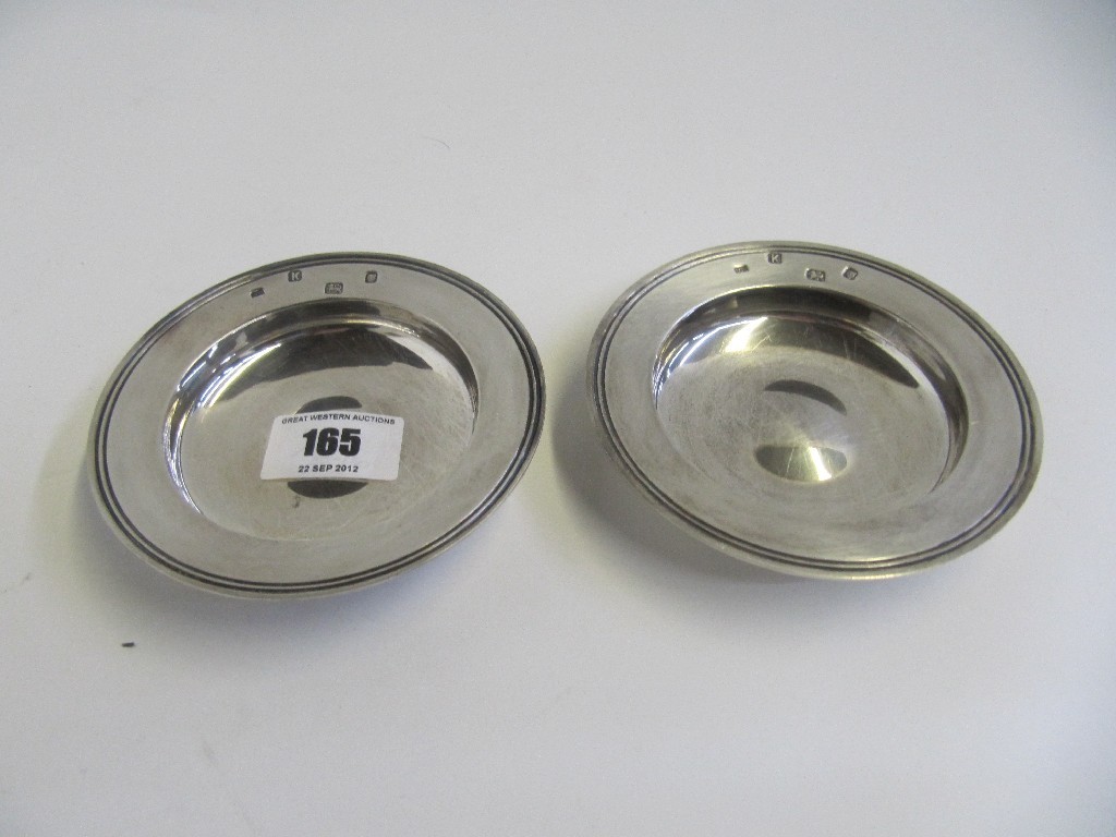 Appraisal: A pair of silver dishes London