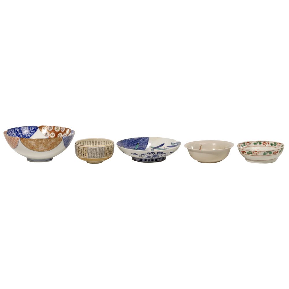 Appraisal: JAPANESE PORCELAIN ASSORTMENT items including a Fukagawa bowl having underglaze