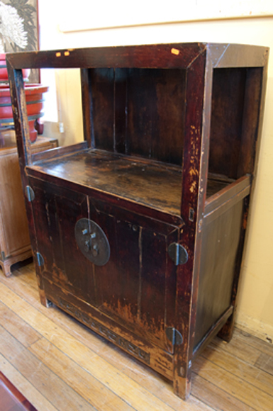 Appraisal: CHINESE TWO DOOR CABINET