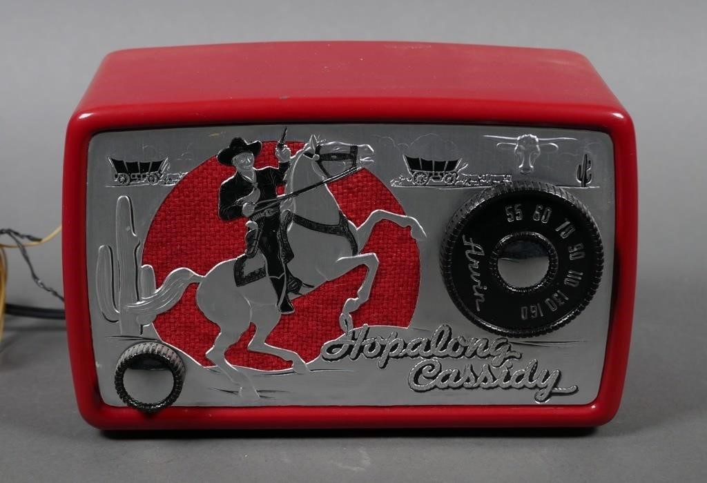 Appraisal: ARVIN HOPALONG CASSIDY RADIO Circa Hopalong Cassidy tube radio It