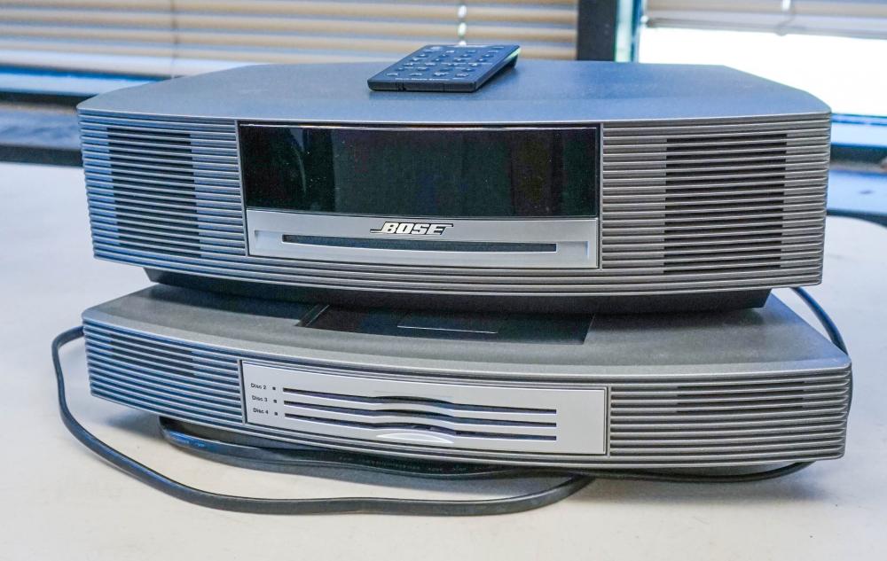 Appraisal: BOSE WAVE RADIO SYSTEM AND CD CHANGER WITH REMOTEBose Wave