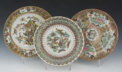 Appraisal: Three Thousand Butterfly Plates of Varying Styles ca Deep well