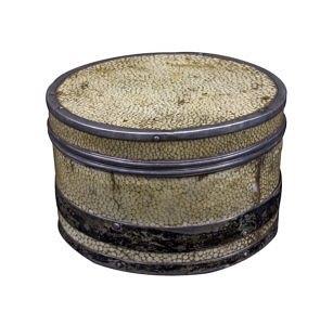 Appraisal: An early th Century cylindrical shagreen box and cover with